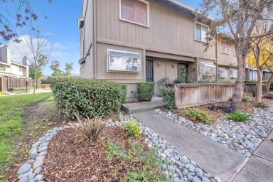 Main picture of 4315 Palm Ave