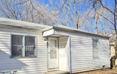 Main picture of 2813 SE Minnesota Ave