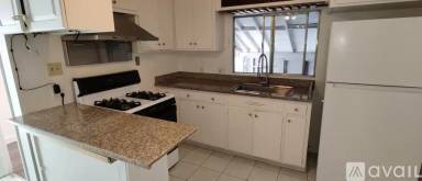 Main picture of 1500 Plaza Dr