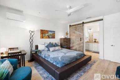 Main picture of 7418 Sun Rose Way
