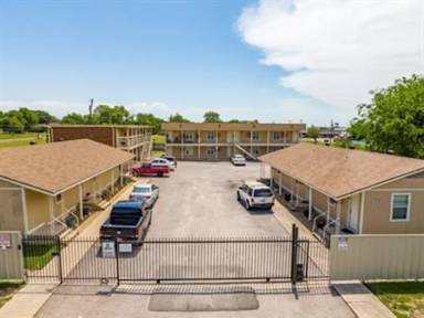 Main picture of 1204 Bundrant Drive