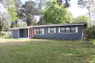 Main picture of 1311 NE 18th Ave