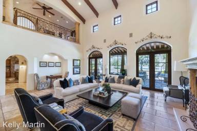 Main picture of 5968 E Orange Blossom Ln