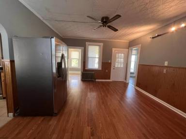 Main picture of 59 Varney St