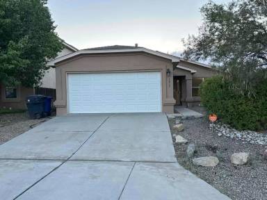 Main picture of 1015 Finch Dr SW