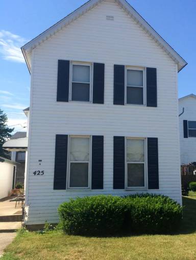 Main picture of 425 Half Ave