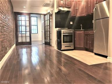 Main picture of 800 Macdonough St