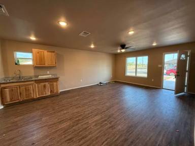 Main picture of 3204 E 3rd St