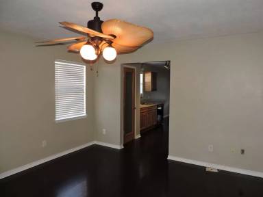 Main picture of 147 Creekview Dr