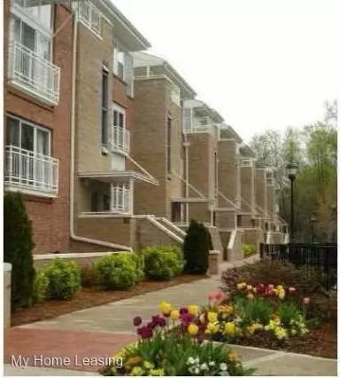 Main picture of 3955 Picasso Ct