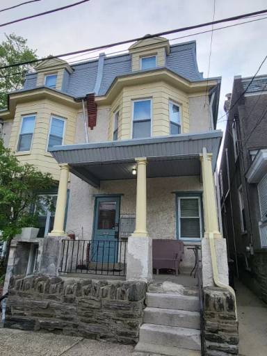 Main picture of 19 W Abington Ave