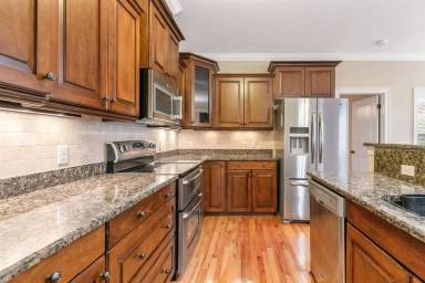 Main picture of 3026 Adiron Way