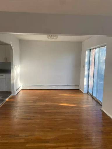 Main picture of 247 Longstreet Ave