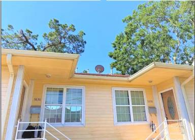 Main picture of 5832 Willow St