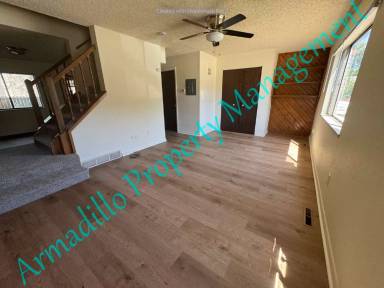 Main picture of 606 W Alpert Ct
