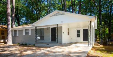 Main picture of 7601 Brenda Cir