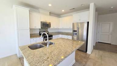 Main picture of 2916 E Via Fiano