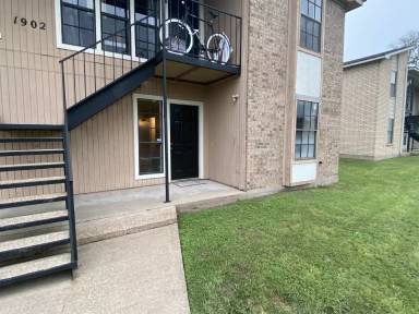 Main picture of 1906 Woodsman Drive - D