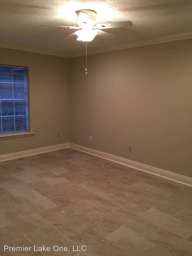 Main picture of 3823 Ridgelake Dr