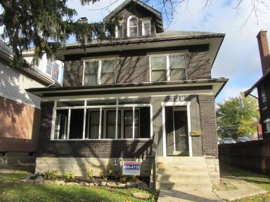 Main picture of 289 E 18th Ave