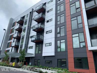Main picture of Mira Flats