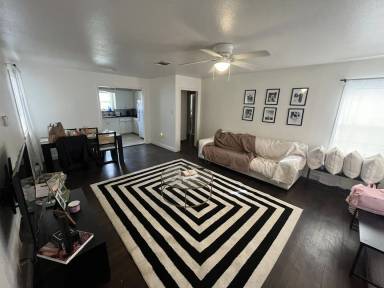 Main picture of 3112 33rd St