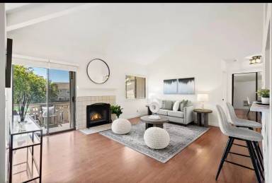 Main picture of 1452 Capurso Way