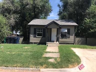 Main picture of 3021 SW 10th St