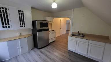 Main picture of 8 Artizan St