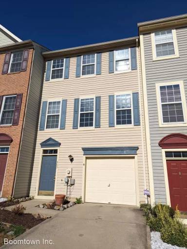 Main picture of 905 Turning Point Ct