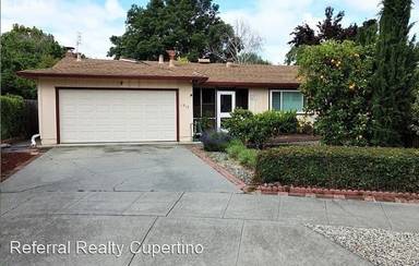 Main picture of 1517 Pyramid Ct