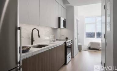 Main picture of PLG: 123 Linden