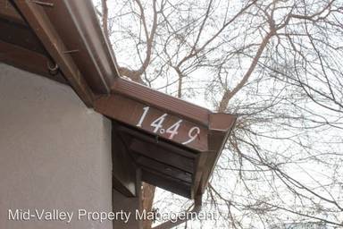 Main picture of 1439 E Douglas Ave
