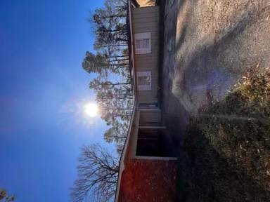 Main picture of 1545 Gowan Dr