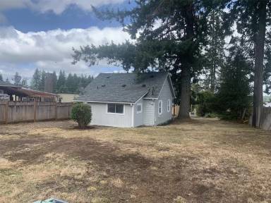 Main picture of 225 Arcadia Ave
