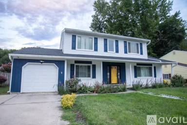 Main picture of 107 Navaho Ct