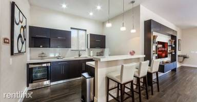 Main picture of Fifteen