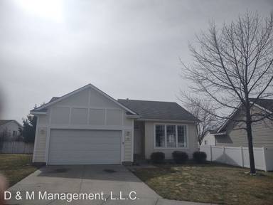 Main picture of 2419 W Pocono Ct