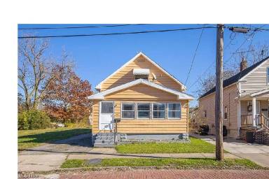 Main picture of 3451 E 73rd St