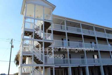 Main picture of 2262 Folly Rd