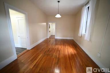 Main picture of 1513 Washington St