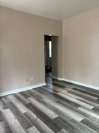 Main picture of 5833 Curry Rd