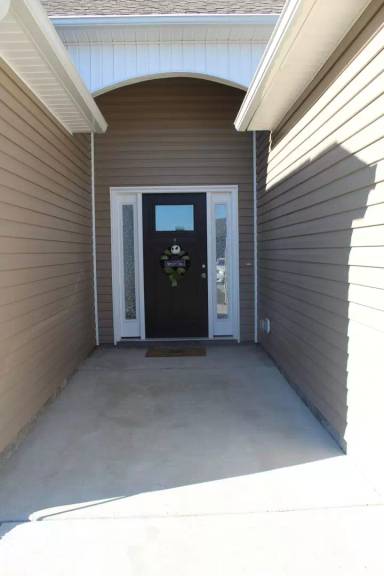 Main picture of 301 Joyland Dr