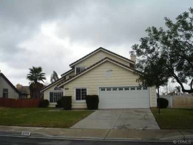 Main picture of 2503 N Quince Ave