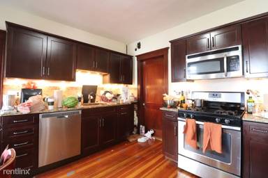 Main picture of 15 Breck Ave