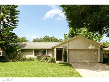 Main picture of 8012 Jozee Cir