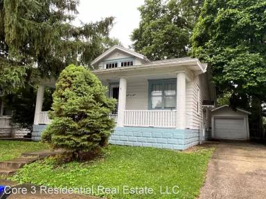 Main picture of 304 W Graham St