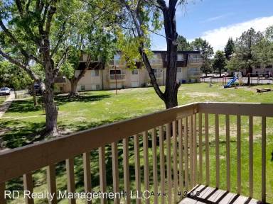 Main picture of Whispering Pines Apartments