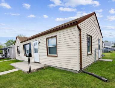 Main picture of 26391 Academy St