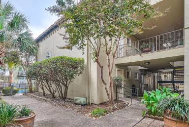 Main picture of 66 Brees Blvd